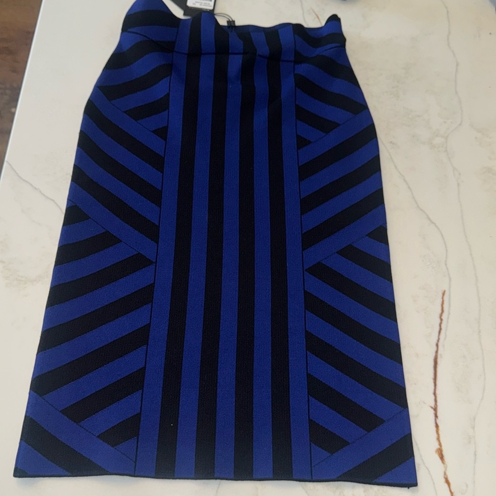 BCBG Maxazria S Blue/Black combo Bodycon Pencil Skirt NWT$103